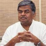 ಡಿಕೆಶಿ ಬಂಡೆ ಅಲ್ಲ, ರೈಲ್ವೆ ಇಂಜಿನ್: ಎಲ್ಲರನ್ನೂ ಎಳೆದುಕೊಂಡು ಹೋಗ್ತಿದ್ದಾರೆ- ಬಿ.ಕೆ ಹರಿಪ್ರಸಾದ್