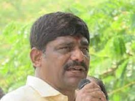 ಕಟ್ಟಾ ಕಾಂಗ್ರೆಸ್ಸಿಗರು ಬೀದಿನಾಯಿಗಳಲ್ಲ ನಿಯತ್ತಿನ ನಾಯಿಗಳು- ಡಿ.ಕೆ ಸುರೇಶ್