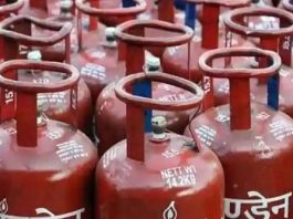 ಗ್ಯಾಸ್ ಸಿಲಿಂಡರ್ ವಿತರಣೆಯಲ್ಲಿ ಸಮಸ್ಯೆಯಾದ್ರೆ ಆಹಾರ ನಿರೀಕ್ಷಕರನ್ನು ಸಂಪರ್ಕಿಸಿ: ಜಿಲ್ಲಾಧಿಕಾರಿ