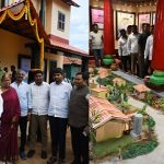 ಮೈಸೂರು: ಆಹಾರ ಮಳಿಗೆಯ ವಸ್ತು ಪ್ರದರ್ಶನ ಉದ್ಘಾಟಿಸಿದ ಆಹಾರ ಸಚಿವ ಕೆಹೆಚ್. ಮುನಿಯಪ್ಪ.