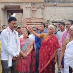 ಹಂಪಿ ವಿರೂಪಾಕ್ಷ ದೇವಸ್ಥಾನಕ್ಕೆ ಭೇಟಿ: ಸಂಸ್ಕೃತಿ ಪರಂಪರೆ ಕೊಂಡಾಡಿದ ನಿರ್ಮಲಾ ಸೀತಾರಾಮನ್