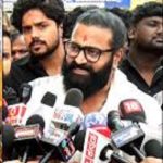 ಮೈಸೂರಿನ ಗಾಯತ್ರಿ ಟಾಕೀಸ್ ಗೆ ಭೇಟಿ: ಫ್ಯಾನ್ಸ್ ಕ್ರೇಜ್ ನೋಡಿ ಖುಷಿಪಟ್ಟ ನಟ ರಿಷಬ್ ಶೆಟ್ಟಿ
