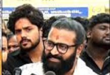 ಮೈಸೂರಿನ ಗಾಯತ್ರಿ ಟಾಕೀಸ್ ಗೆ ಭೇಟಿ: ಫ್ಯಾನ್ಸ್ ಕ್ರೇಜ್ ನೋಡಿ ಖುಷಿಪಟ್ಟ ನಟ ರಿಷಬ್ ಶೆಟ್ಟಿ