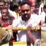 ಇಂದೇ ದೇವರಾಜ ಅರಸು ಪ್ರತಿಮೆ ಲೋಕಾರ್ಪಣೆಗೆ ಆಗ್ರಹ: ಮೈಸೂರಿನಲ್ಲಿ ಬೃಹತ್ ಪ್ರತಿಭಟನೆ