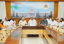 14.24 ಲಕ್ಷ ರೈತರಿಗೆ ರೂ.1033.60 ಕೋಟಿ ಇನ್ ಪುಟ್ ಸಬ್ಸಿಡಿ: ಸಿಎಂ ಸಿದ್ದರಾಮಯ್ಯ ಚಾಲನೆ