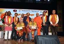 ಕನ್ನಡ ಭಾಷೆ ಎಲ್ಲರೂ ಭಾಷೆ ಉಳಿಸಲು ಪಣ ತೊಡಬೇಕು- ಶ್ರೀ ನಿರ್ಮಲಾನಂದನಾಥ ಸ್ವಾಮೀಜಿ ಕರೆ