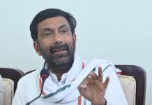 ಸಿಎಂ, ಡಿಸಿಎಂ ಬ್ರೇಕ್ ಫಾಸ್ಟ್ ಮೀಟಿಂಗ್: ಬಿಜೆಪಿ, ಜೆಡಿಎಸ್ ಗೆ ಕುಟುಕಿದ ‘ಕೈ’ ಎಂಎಲ್ ಸಿ