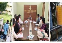 MYSORE UINERSITY: ಹಾಸ್ಟೆಲ್ ಮೂಲಸೌಲಭ್ಯಕ್ಕೆ “ ಡೆಡ್ ಲೈನ್” : ಹೆಚ್ಚುವರಿ ವಿದ್ಯಾರ್ಥಿಗಳ ತೆರವಿಗೆ ಮುಂದಾದ ರಿಜಿಸ್ಟ್ರಾರ್.