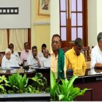 ಕಬ್ಬಿನ ದರ ನಿಗದಿ: ನಾವು ರೈತರ ಪರವಾಗಿ ನಿಲ್ಲುತ್ತೇವೆ. ನೀವೂ ಸಿದ್ದರಿರಬೇಕು-ಸಭೆಯಲ್ಲಿ ಸಿಎಂ.ಸಿದ್ದರಾಮಯ್ಯ ಸಲಹೆ