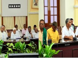 ಕಬ್ಬಿನ ದರ ನಿಗದಿ: ನಾವು ರೈತರ ಪರವಾಗಿ ನಿಲ್ಲುತ್ತೇವೆ. ನೀವೂ ಸಿದ್ದರಿರಬೇಕು-ಸಭೆಯಲ್ಲಿ ಸಿಎಂ.ಸಿದ್ದರಾಮಯ್ಯ ಸಲಹೆ