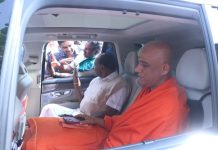 ಆದಿಚುಂಚನಗಿರಿ ಶ್ರೀಗಳ ಕ್ಷಮೆ ಕೇಳಿದ ಕೇಂದ್ರ ಸಚಿವ ಹೆಚ್.ಡಿ. ಕುಮಾರಸ್ವಾಮಿ