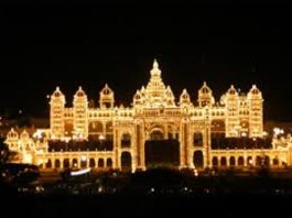 ಮೈಸೂರು ಅರಮನೆ ಆವರಣದಲ್ಲಿ ಹೊಸ ವರ್ಷದ ಸಂಭ್ರಮಾಚರಣೆ ನಡೆಯುತ್ತೋ..? ಇಲ್ಲವೋ..?