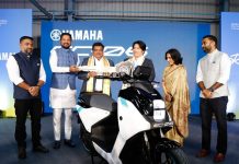 ವಿದ್ಯುತ್ ಚಾಲಿತ ಯಮಾಹಾ ಇಸಿ-06 ಬೈಕ್ ಹಸ್ತಾಂತರಿಸಿದ ಸಚಿವ ಎಂ.ಬಿ ಪಾಟೀಲ್