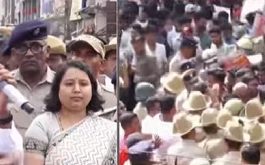 ಖಾಲಿ ಹುದ್ದೆಗಳ ಭರ್ತಿಗೆ ಹೋರಾಟ: ಜಿಲ್ಲಾಧಿಕಾರಿಗಳ ಮನವೊಲಿಕೆಗೂ ಬಗ್ಗೆದ ವಿದ್ಯಾರ್ಥಿಗಳು