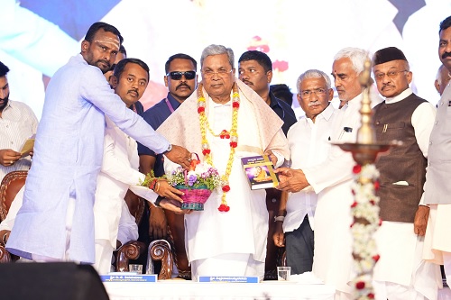 ಸರ್ಕಾರಿ ವೈದ್ಯಕೀಯ ಕಾಲೇಜಿಗೆ ಅಡಿಗಲ್ಲು: ಹೆಚ್.ವೈ.ಮೇಟಿ ಕನಸು ನನಸು-ಸಿಎಂ ಸಿದ್ದರಾಮಯ್ಯ