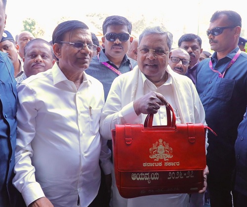 ಈ ವರ್ಷ 56,432 ಉದ್ಯೋಗ ಭರ್ತಿಗೆ ಚಾಲನೆ-ಸಿಎಂ ಸಿದ್ದರಾಮಯ್ಯ ಘೋಷಣೆ