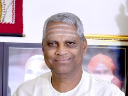 ಉಪಚುನಾವಣೆ: ತಮ್ಮ ಆಸ್ತಿ ವಿವರ ಘೋಷಿಸಿಕೊಂಡ ಬಿಜೆಪಿ ಅಭ್ಯರ್ಥಿ ವೀರಣ್ಣ ಚರಂತಿಮಠ