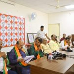 ಅನುದಾನ ಕಡಿತ : ಯಾವ ಮುಖ ಇಡ್ಕೊಂಡು ವೋಟ್ ಕೇಳ್ತಾರೆ-ಆರ್.ಅಶೋಕ್