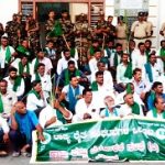 ಮೈಸೂರು: ರೈತಮುಖಂಡರಿಂದ ಪ್ರತಿಭಟನೆ: ಡಿಸಿ ಕಚೇರಿಗೆ ಮುತ್ತಿಗೆಗೆ ಯತ್ನ