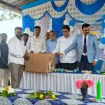 ಕಲಿತ ಶಾಲೆ ಅಭಿವೃದ್ಧಿಗೆ 1 ಲಕ್ಷ ನಗದು ಕಂಪ್ಯೂಟರ್ ಕೊಡುಗೆ ನೀಡಿದ ಎಚ್. ಎನ್ ವೆಂಕಟೇಶ್