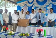 ಕಲಿತ ಶಾಲೆ ಅಭಿವೃದ್ಧಿಗೆ 1 ಲಕ್ಷ ನಗದು ಕಂಪ್ಯೂಟರ್ ಕೊಡುಗೆ ನೀಡಿದ ಎಚ್. ಎನ್ ವೆಂಕಟೇಶ್