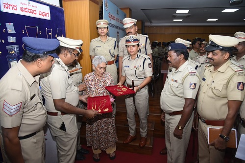 ಭರ್ಜರಿ ಕಾರ್ಯಚರಣೆ: 41 ಸ್ವತ್ತು ಕಳವು ಮತ್ತು 2 ವಂಚನೆ ಪ್ರಕರಣ ಭೇದಿಸಿದ ಮೈಸೂರು ಪೊಲೀಸರು