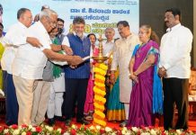 ರೈತರು ಆಸ್ತಿ ಕಳೆದುಕೊಳ್ಳುವಾಗ ಆಗುವ ನೋವಿನ ಅರಿವಿದೆ: ನಿವೇಶನಗಳನ್ನು ಮಾರಿಕೊಳ್ಳಬೇಡಿ- ಸಿಎಂ ಡಿಕೆಶಿ ಸಲಹೆ