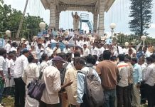 ಡಾ.ಹೆಚ್ ಸಿ ಮಹದೇವಪ್ಪಗೆ ಸಚಿವ ಸ್ಥಾನ ಕೈತಪ್ಪಿದ ಹಿನ್ನೆಲೆ: ಮೈಸೂರಿನಲ್ಲಿ ಪ್ರತಿಭಟನೆ, ಆಕ್ರೋಶ