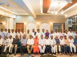 ಮುಂದುವರೆದ ಸಿದ್ದರಾಮಯ್ಯ ಮತ್ತು ಹೆಚ್ ಸಿ ಮಹದೇವಪ್ಪ ಮುನಿಸು: ಸಭೆಗೆ ಗೈರು, ಸಮಾವೇಶಕ್ಕೆ ಸಿದ್ದತೆ ಮುಂದುವರೆದ ಸಿದ್ದರಾಮಯ್ಯ ಮತ್ತು ಹೆಚ್ ಸಿ ಮಹದೇವಪ್ಪ ಮುನಿಸು: ಸಭೆಗೆ ಗೈರು, ಸಮಾವೇಶಕ್ಕೆ ಸಿದ್ದತೆ
