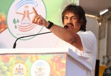ರೈತರಿಗೆ ಹಾಲಿನ ದರ ವಿಚಾರದಲ್ಲಿ ನಮ್ಮ ಸರ್ಕಾರ ಐತಿಹಾಸಿಕ ನಿರ್ಧಾರ, ಬಿಜೆಪಿಯಿಂದ ಕೇವಲ ರಾಜಕಾರಣ- ಸಚಿವ ಮಧು ಬಂಗಾರಪ್ಪ ರೈತರಿಗೆ ಹಾಲಿನ ದರ ವಿಚಾರದಲ್ಲಿ ನಮ್ಮ ಸರ್ಕಾರ ಐತಿಹಾಸಿಕ ನಿರ್ಧಾರ, ಬಿಜೆಪಿಯಿಂದ ಕೇವಲ ರಾಜಕಾರಣ- ಸಚಿವ ಮಧು ಬಂಗಾರಪ್ಪ