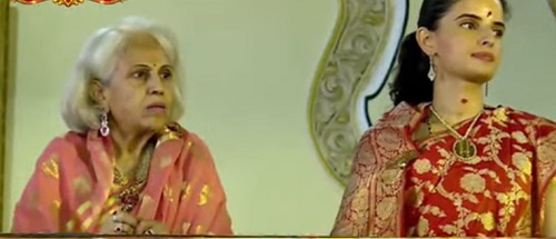 ಮೈಸೂರು ಅರಮನೆಯಲ್ಲಿ ಅಯುಧ ಪೂಜಾ ಸಂಭ್ರಮ: ಪೂಜಾ ಕೈಂಕರ್ಯ ನೆರವೇರಿಸಿದ ರಾಜವಂಶಸ್ಥ ಯದುವೀರ್