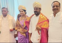 ಮೈಸೂರು ದಸರಾ: ತೆಲಂಗಾಣ ಸಿಎಂ ರೇವಂತ್ ರೆಡ್ಡಿ ಸ್ವಾಗತಿಸಿದ ಸಚಿವರು ಮೈಸೂರು ದಸರಾ: ತೆಲಂಗಾಣ ಸಿಎಂ ರೇವಂತ್ ರೆಡ್ಡಿ ಸ್ವಾಗತಿಸಿದ ಸಚಿವರು